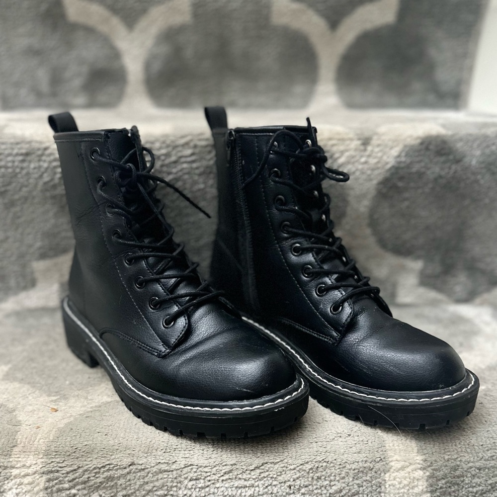 Women’s Fashion Ankle Booties Causal 8-Eye Side Zipper Lace-up Combat Boots